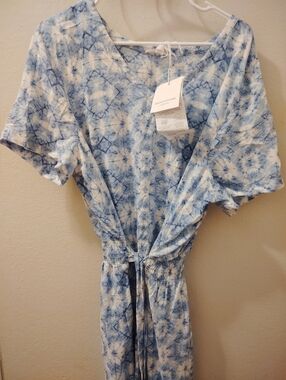 beachlunchlounge Blue and White Tie-Dye Midi Dress